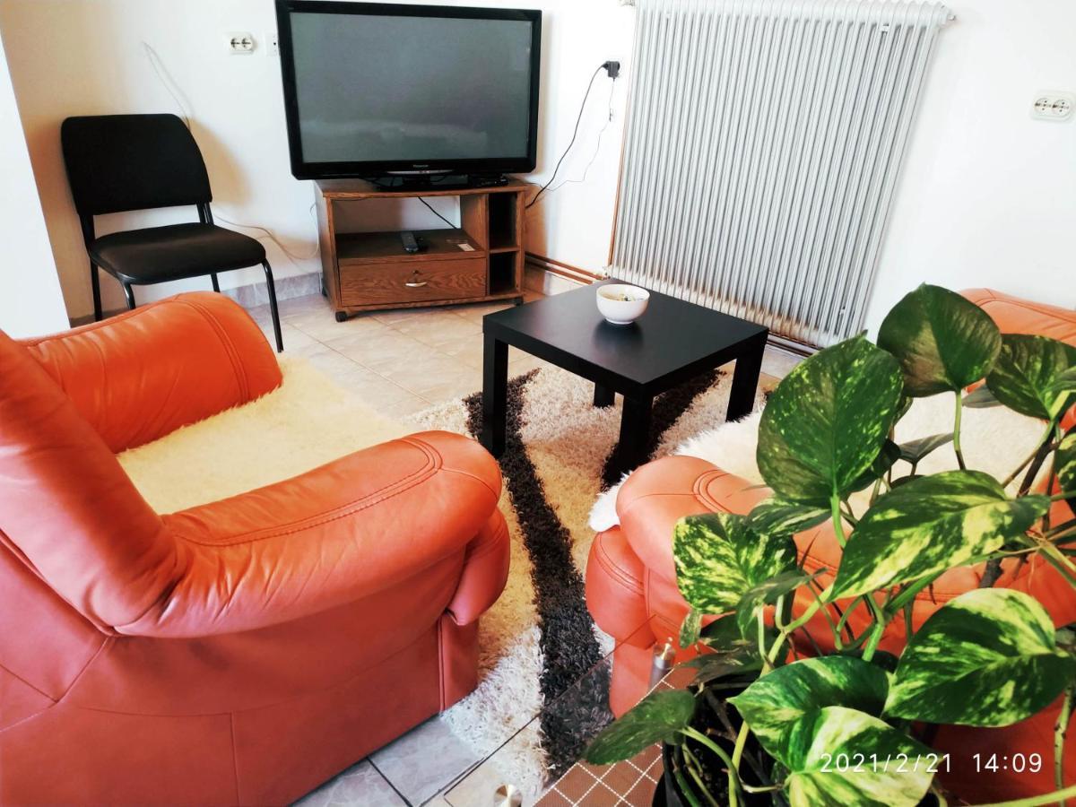 Apartman Tia Osijek Exterior foto
